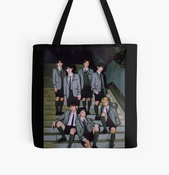 ENHYPEN Group Photo All Over Print Tote Bag Sản phẩm RB3107 Offical Enhypen Merch